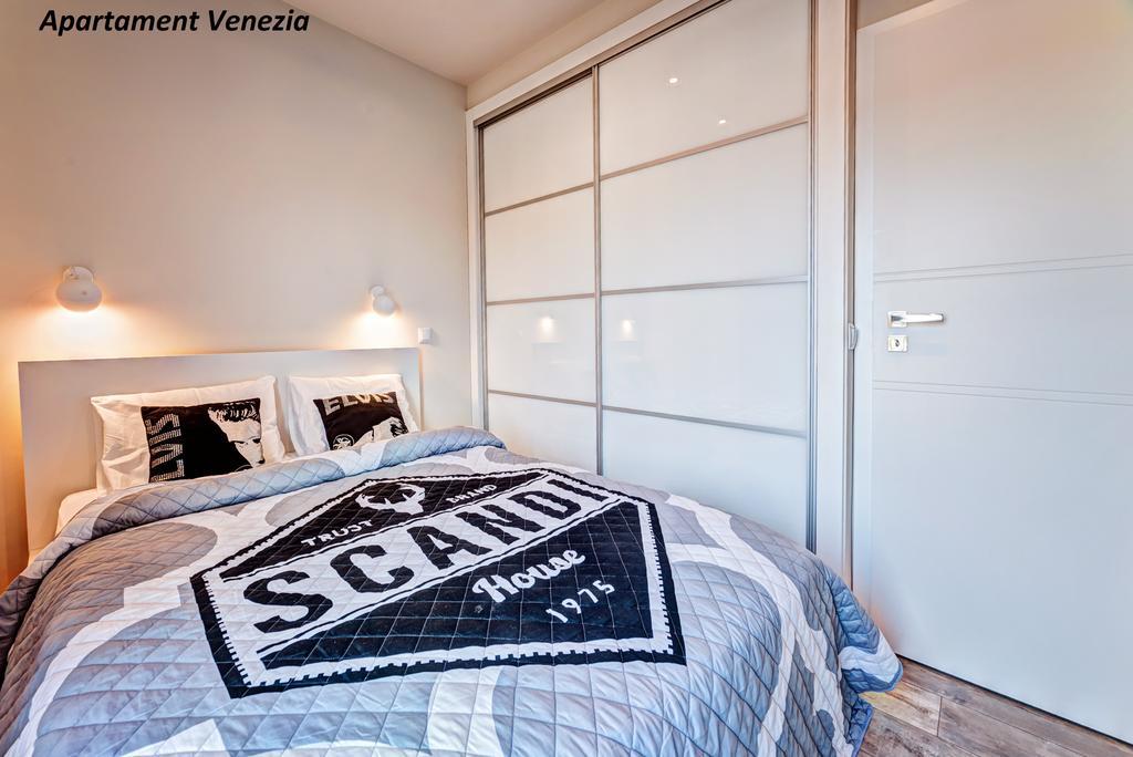 Apartamenty Homely Place Casa Verona - Stary Rynek - Parking Poznań Exterior foto