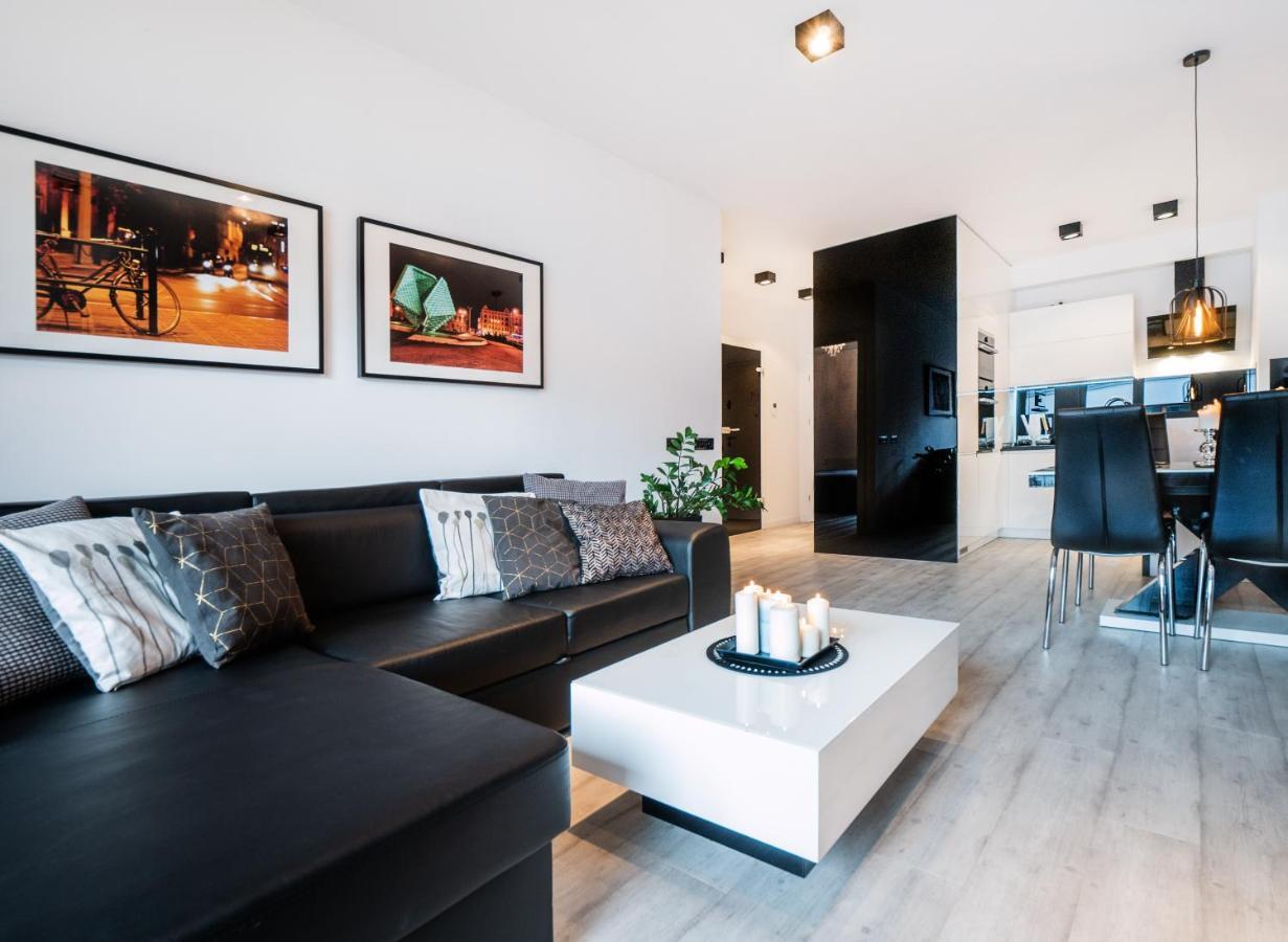 Apartamenty Homely Place Casa Verona - Stary Rynek - Parking Poznań Exterior foto